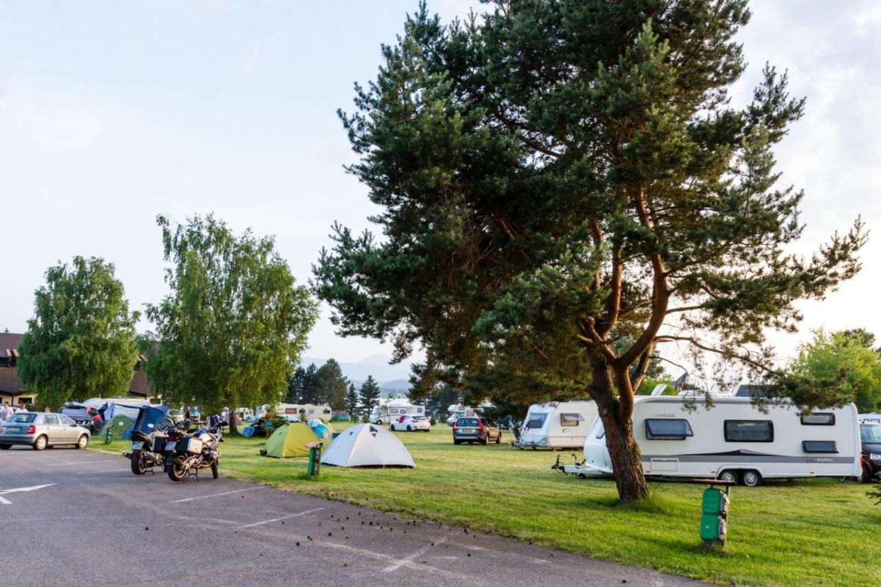Mara Camping Liptovský Trnovec Exteriör bild